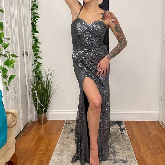 La Femme Spaghetti Strap Sequin Maxi Dress Size 6 Dark Grey - Picture 3 of 5